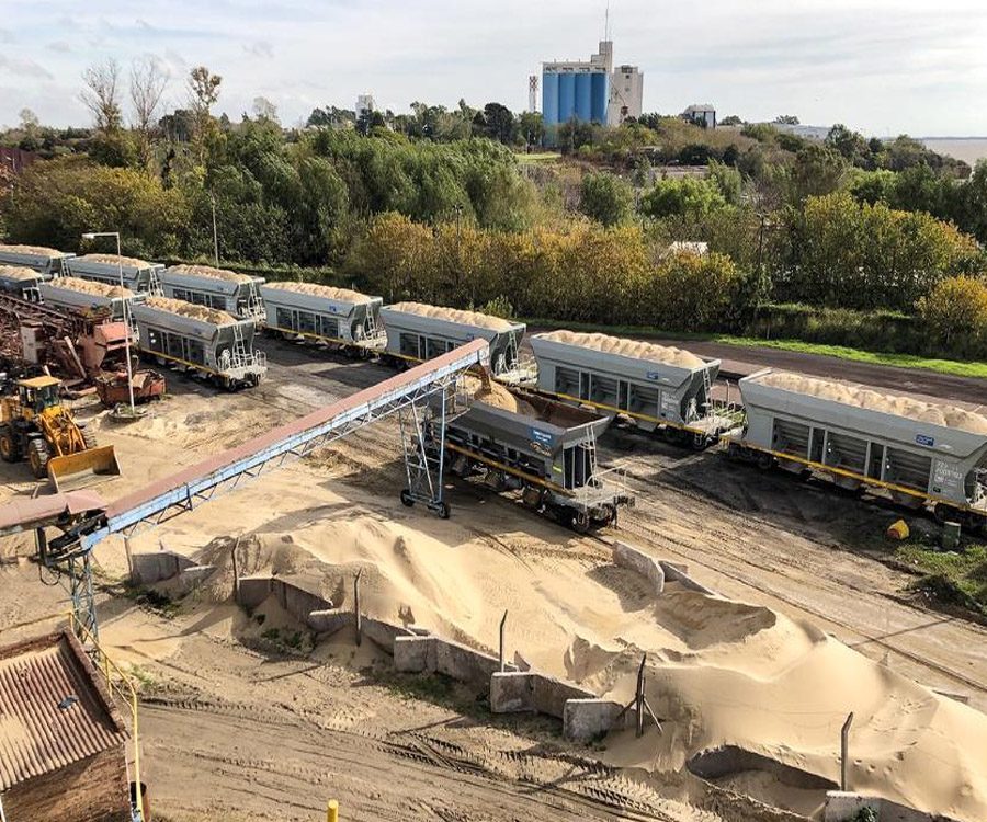 Trenes Argentinos Cargas suma despachos de arena hacia Vaca Muerta por Mendoza