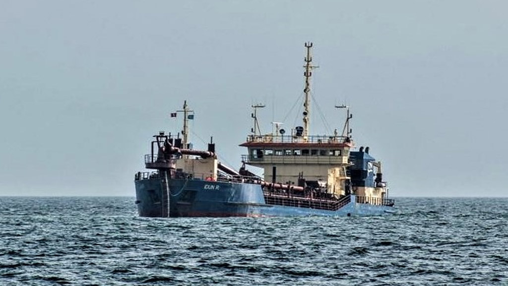 Llega la draga que asegurará la operatividad del puerto de Mar del Plata