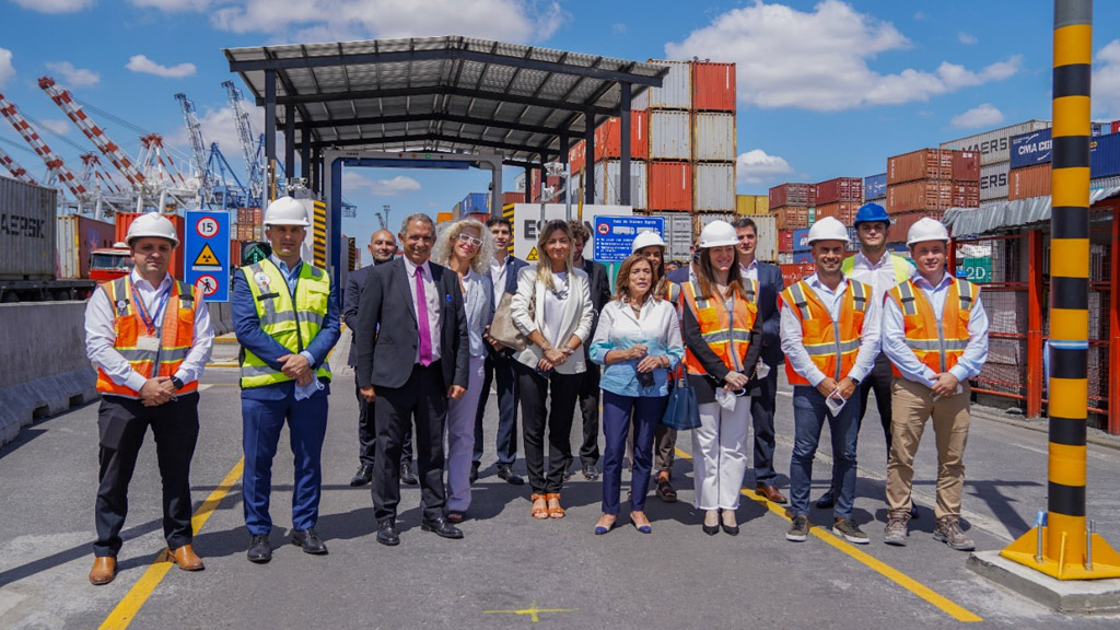 APM Terminals inauguró el primer escáner automático y continuo de Argentina