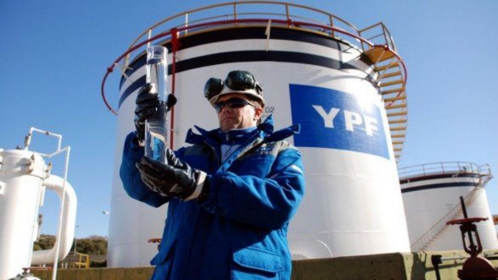 YPF apunta a producir un millón de barriles de petróleo diario