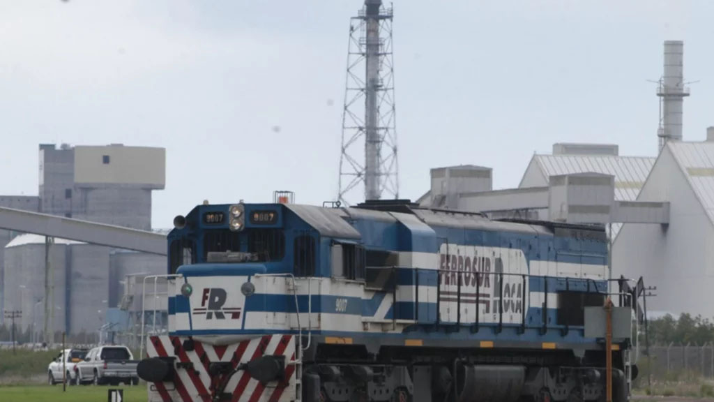 Vuelve a escena el tren que unirá el puerto de Bahía Blanca con Vaca Muerta