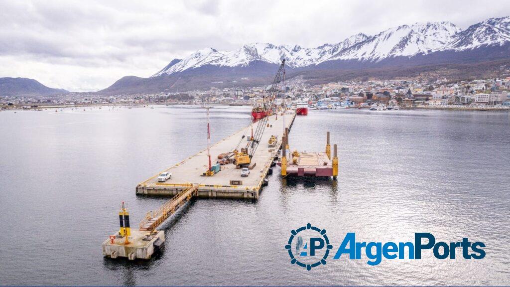 Ushuaia: avanza la obra que ampliará 104 metros el muelle del puerto