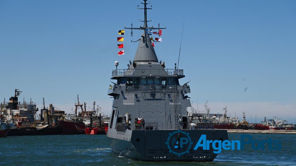 El patrullero “Storni” lleva adelante tareas de vigilancia y control marítimo
