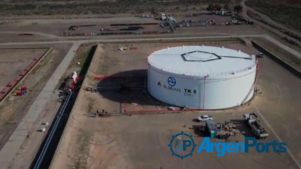 Las pujas entre petroleras para exportar el crudo de Vaca Muerta inquietan a Sergio Massa