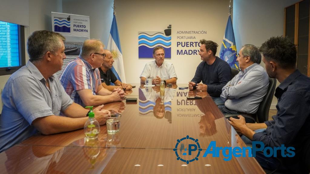 Puerto Madryn: representantes de Maersk se reunieron con autoridades portuarias