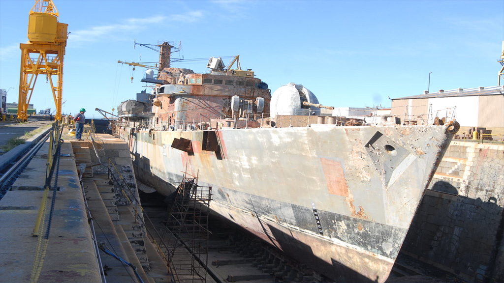 Las causas que impidieron convertir en museo al histórico buque ARA Santísima Trinidad