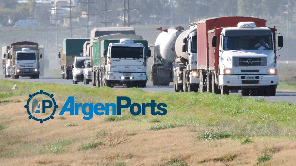 Transportistas de cereales reclaman por una mejora en la tarifa