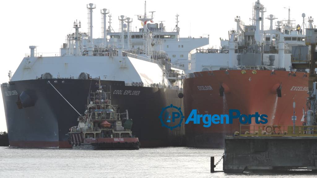 Comenzó el arribo de buques con GNL importado al puerto de Bahía Blanca