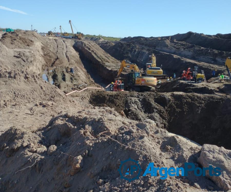 En fotos: terminó el cruce del Gasoducto Kirchner bajo los ríos Colorado y Salado