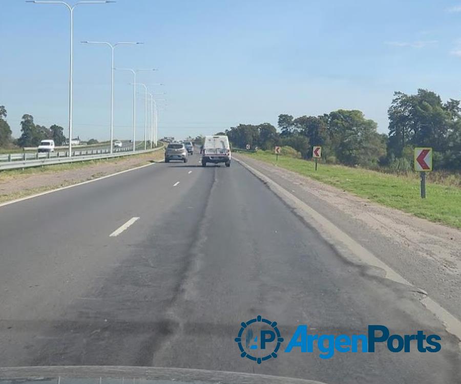 Reclaman la urgente intervención de la autopista Rosario-Santa Fe para evitar tragedias