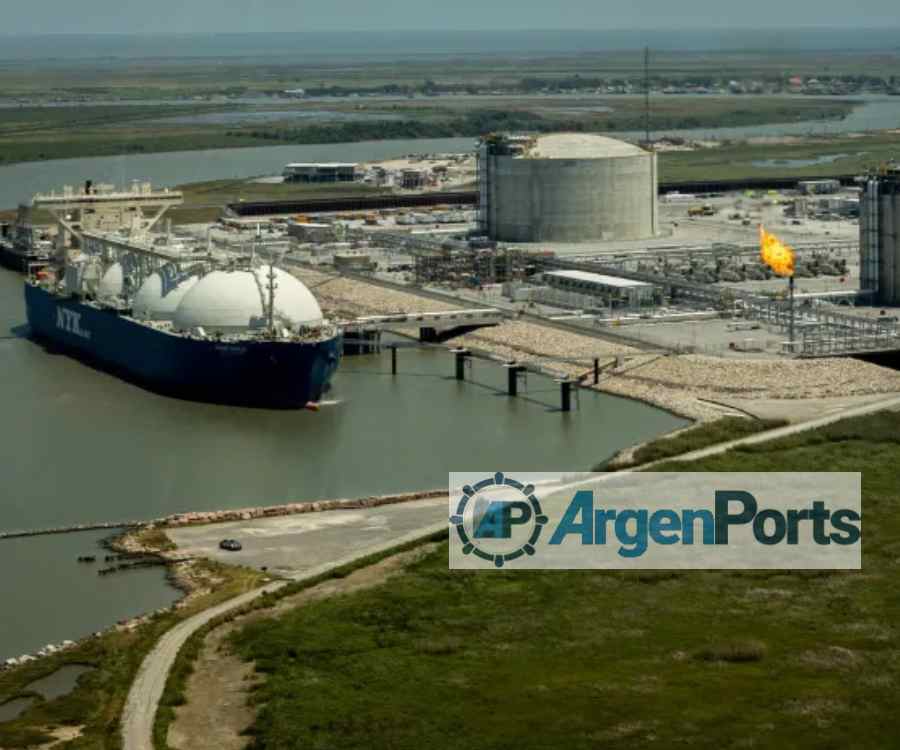Legisladores de LLA quieren que el proyecto de YPF – Petronas se concrete en Bahía Blanca