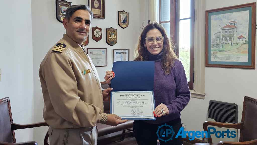 Puerto Quequén: visita institucional de Jimena López a la Prefectura Naval