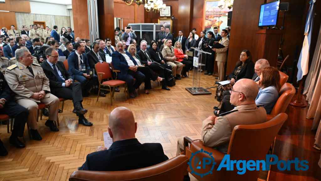 Comenzó la Conferencia Internacional sobre Seguridad Marítima y de Puertos