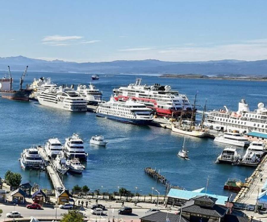 Ushuaia: impacto económico y logístico tras la llegada de ocho buques en un día