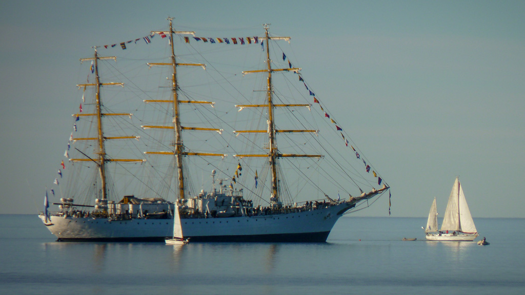 En fotos: la fragata Libertad llegó a Puerto Madryn